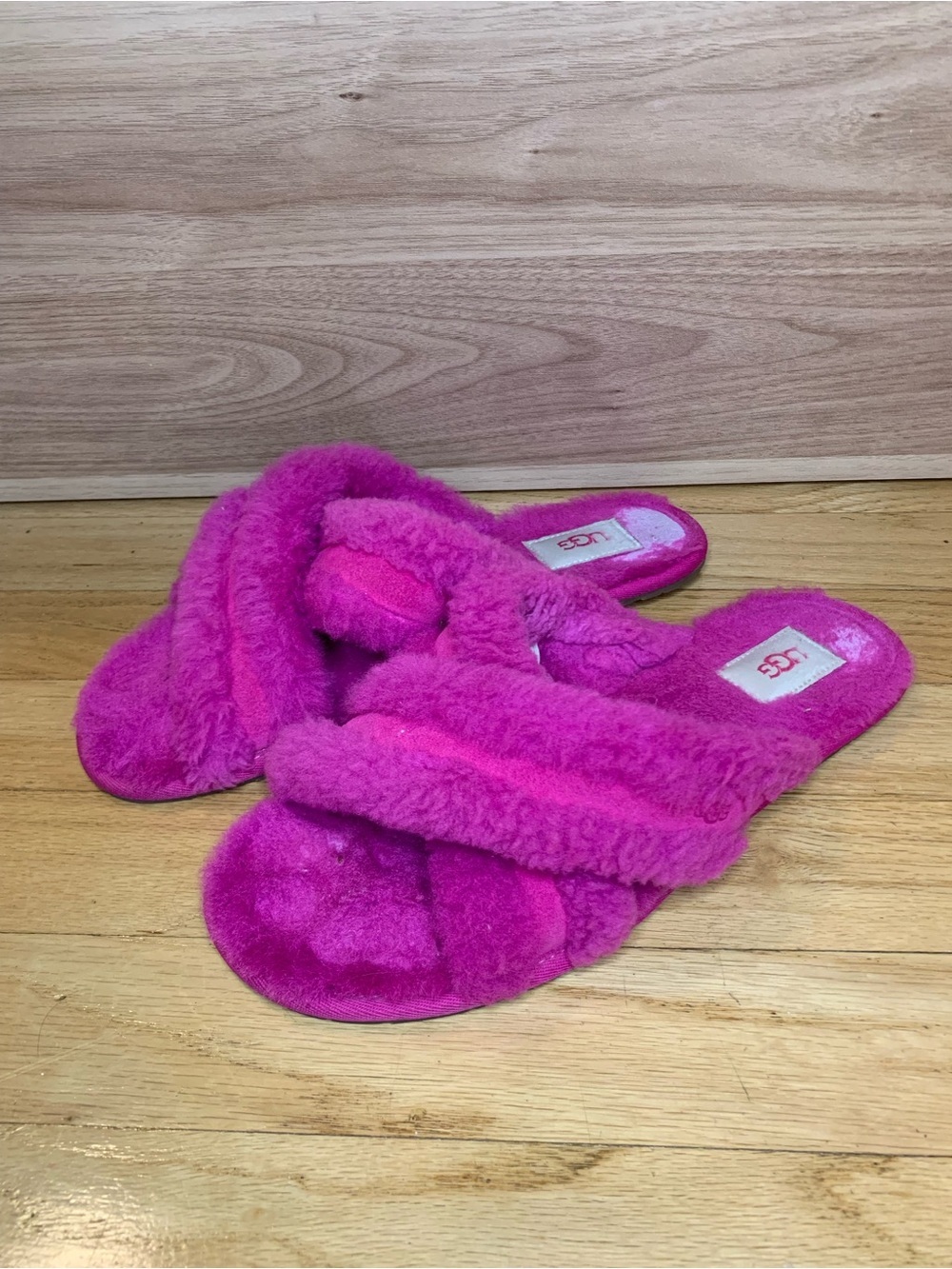 Ugg Scuffita Women's Slippers in Pink - Size 9